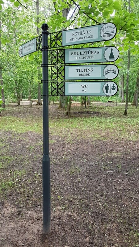 Tūrisma informācijas un ielu norāde (TN-03)