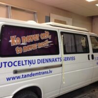 Mikroautobusu aplīmēšana, auto reklāma