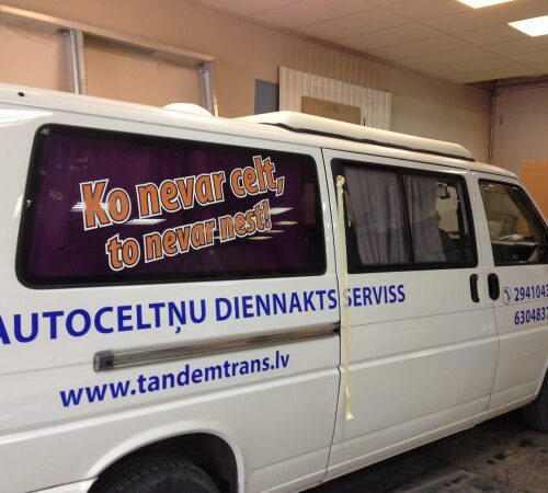 Mikroautobusu aplīmēšana, auto reklāma
