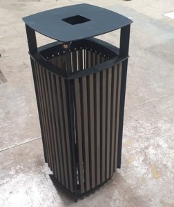Atkritumu urna (UR-25), atkritumu tvertne