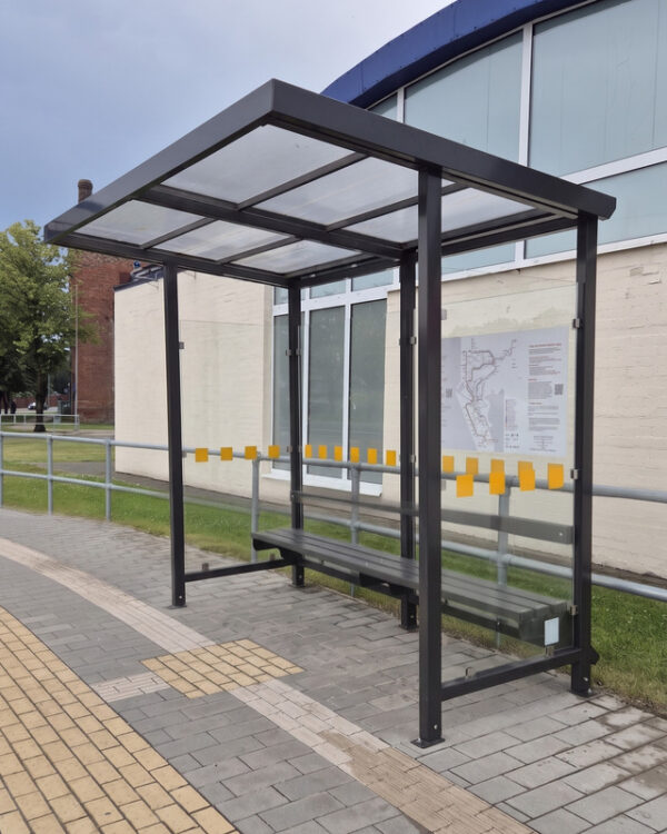 Sabiedriskā transporta pieturvietu nojume (PI-32)