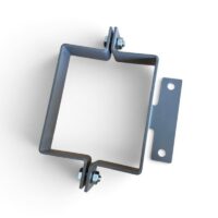 Ceļa zīmju stiprinājumi (kronšteini) metāla ceļa zīmēm, stabam 110x110mm